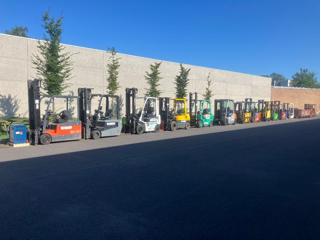 Wij hebben verschillende heftrucks!, Enlèvement