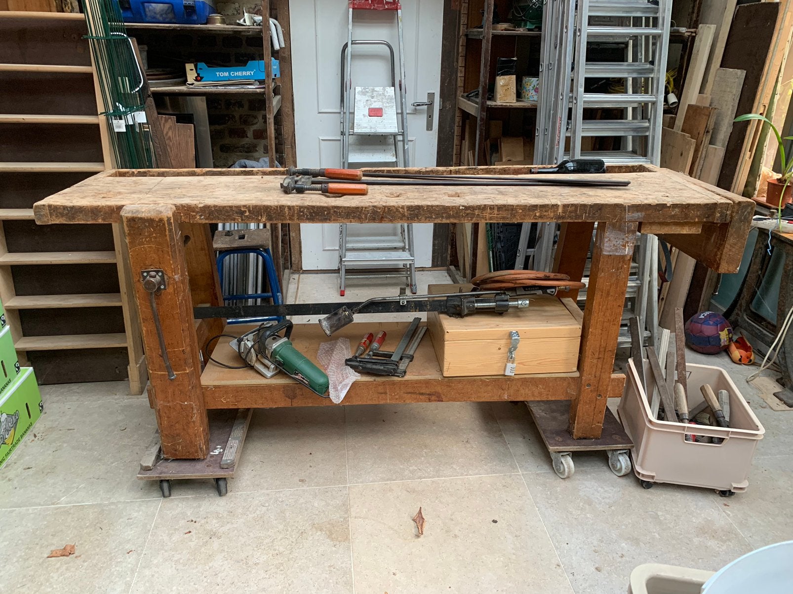Etabli de menuisier en bois ancien, Enlèvement, Utilisé