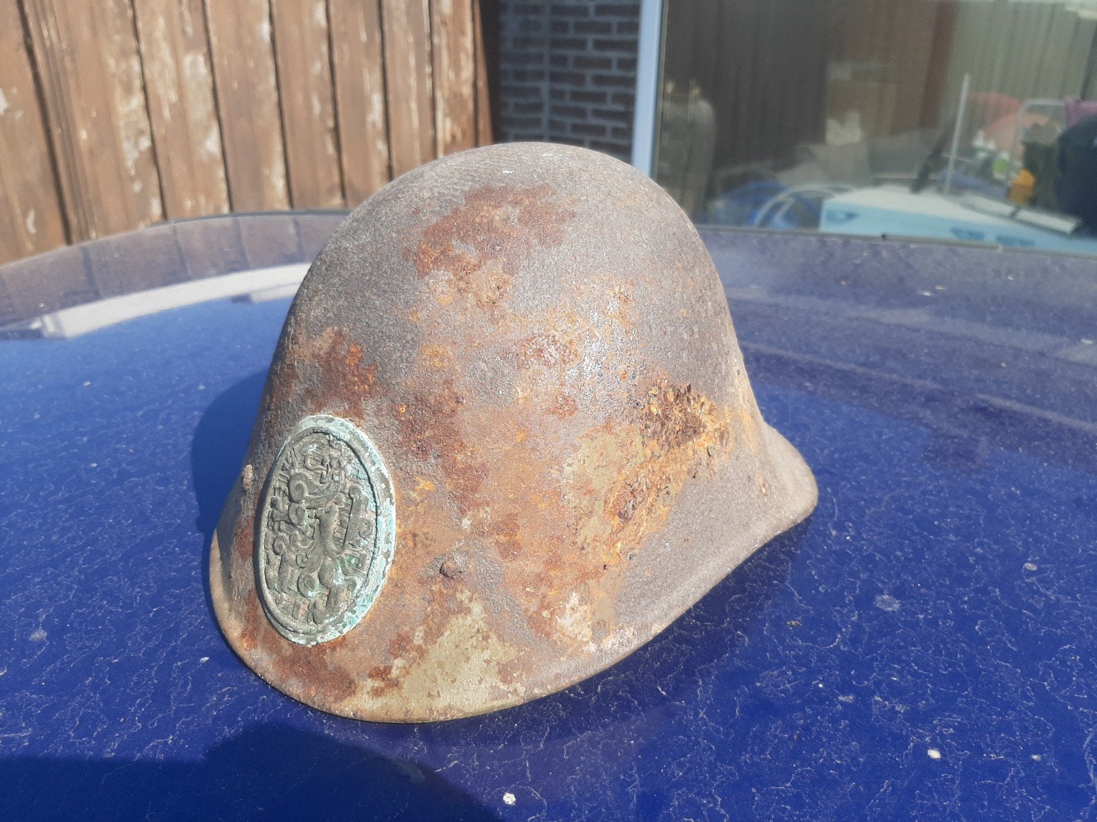 Nederlandse helm wo2 met leeuw, Collections, Objets militaires | Seconde Guerre mondiale, Armée de terre, Enlèvement ou Envoi