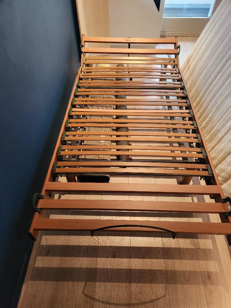 Lit simple LATTOFLEX une personne avec sommier et matelas, 100 cm, Matelas, 210 cm, Enlèvement