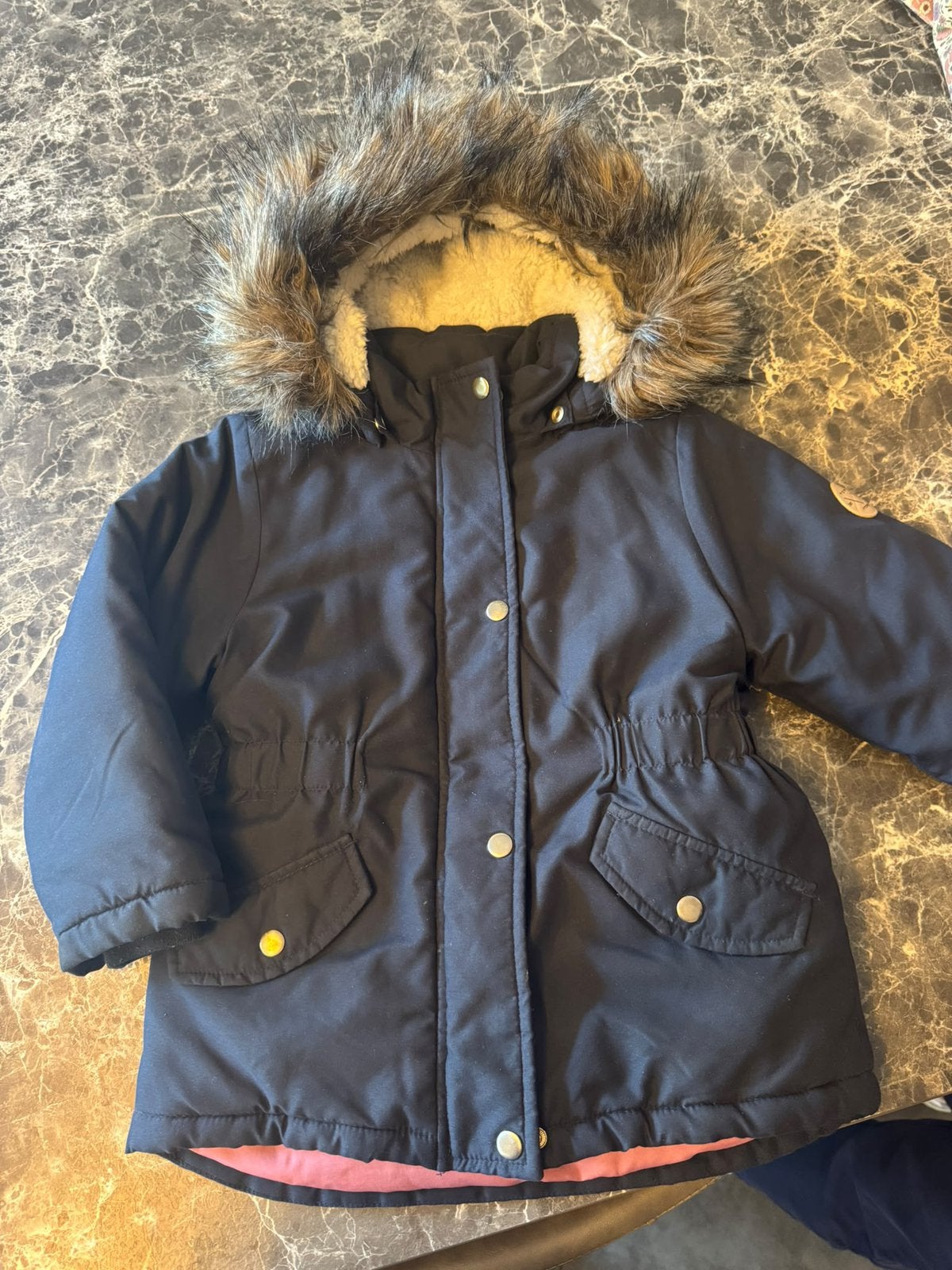 Veste d'hiver bleu foncé taille 104 name it, Enfants & Bébés, Envoi, Utilisé, Fille, Manteau