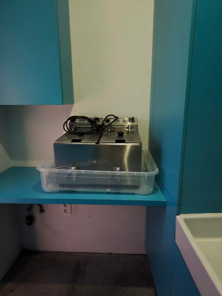 2delige friteuse perfecte staat te groot voor het appartemen, Huis en Inrichting, Bureaus, Ophalen