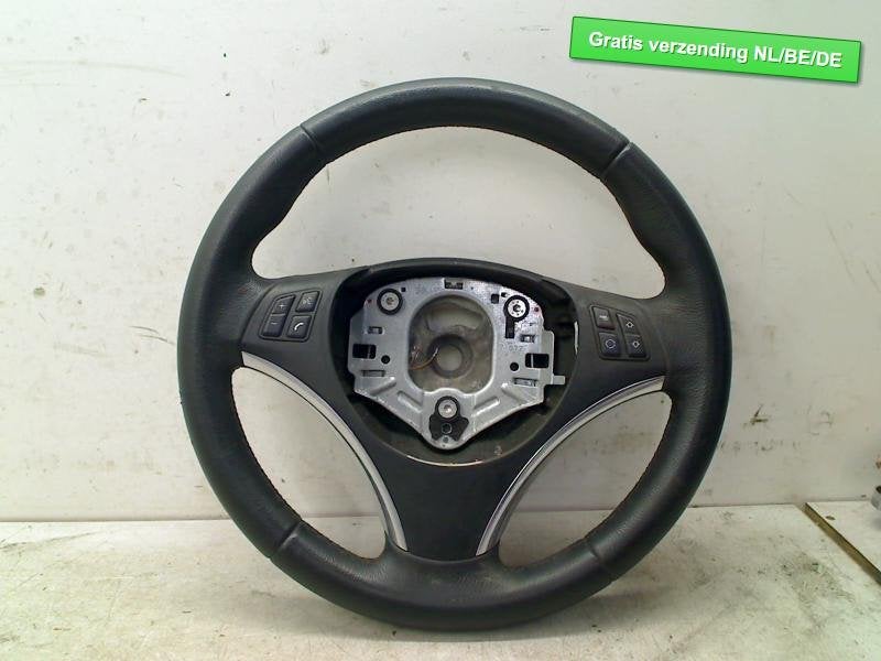 STUUR BMW 1 serie (E87 / 87N) (01-2003/12-2012), Auto-onderdelen, Gebruikt, BMW, Petuelring 130
80809  München, DE, Bayerische Motoren Werke AG