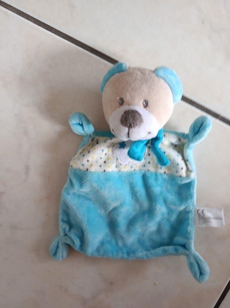 knuffeldoekje nicoty beer (doos mei 2026), Kinderen en Baby's, Speelgoed | Knuffels en Pluche, Ophalen of Verzenden, Nieuw, Beer