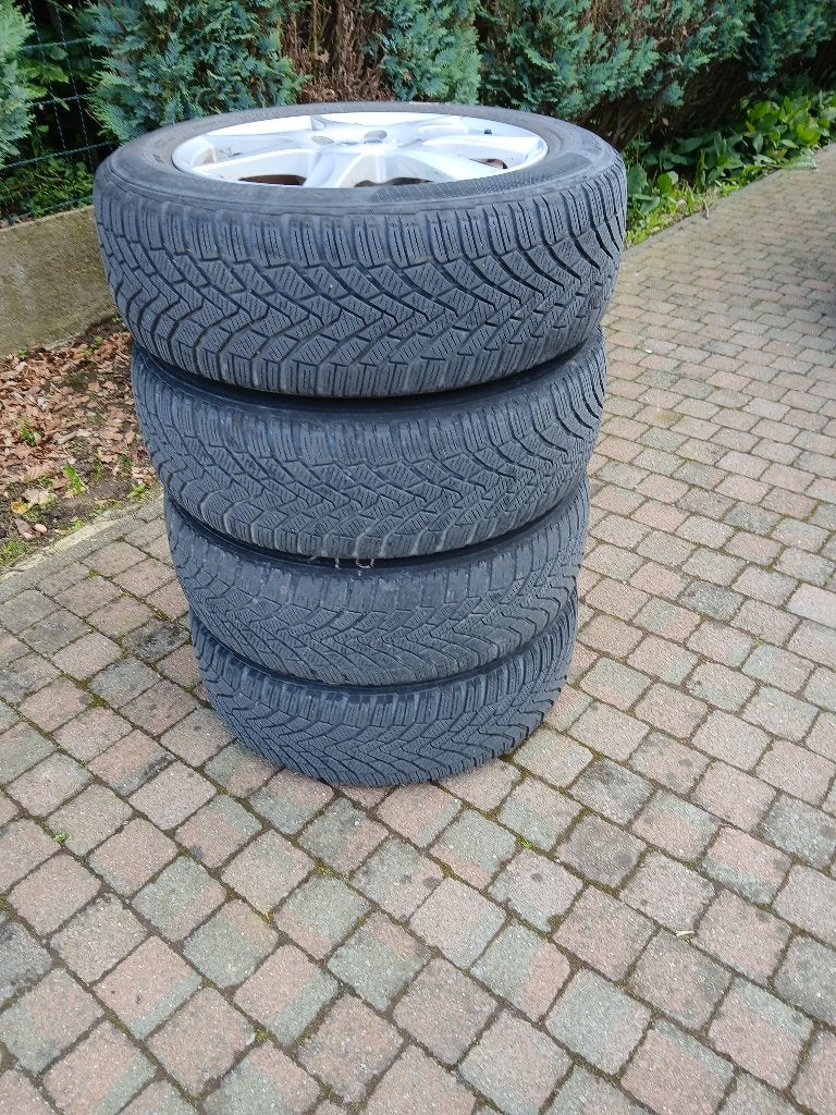 Winterbanden 205 55R16 op alu velgen, Auto-onderdelen, Ophalen, Gebruikt, 16 inch, Banden en Velgen