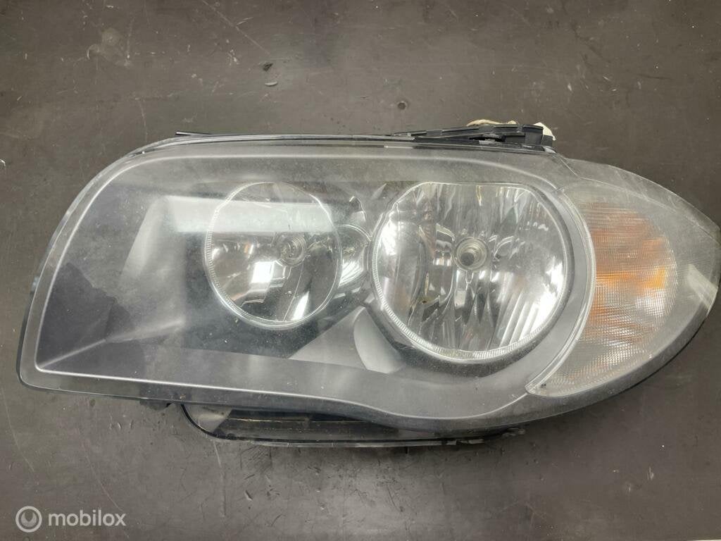 Koplamp links halogeen links BMW 1-serie E87 LCI 63117249649, Enlèvement ou Envoi, Utilisé, BMW, BMW