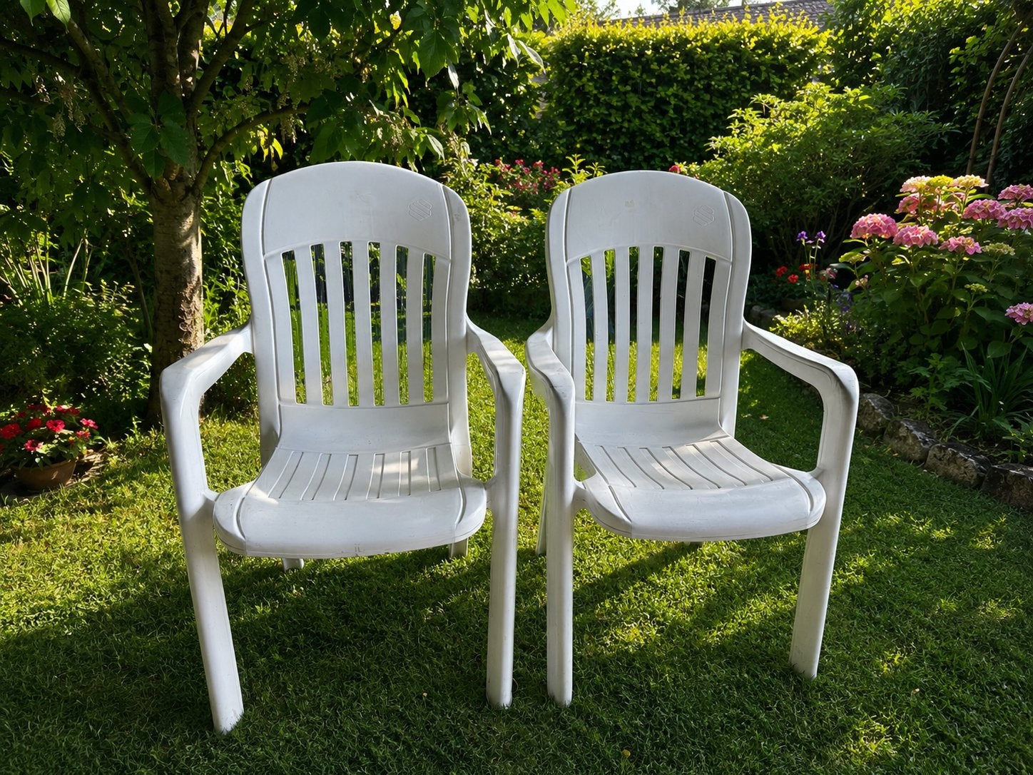2 Chaises jardin, Jardin & Terrasse, Chaises de jardin, Enlèvement, Utilisé, Plastique, Empilable