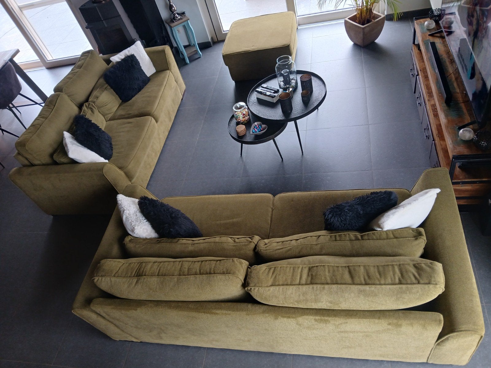 salon kaki(leger) groen. Kussens inbegrepen., Ophalen, 250 tot 300 cm, Zo goed als nieuw, Rechte bank