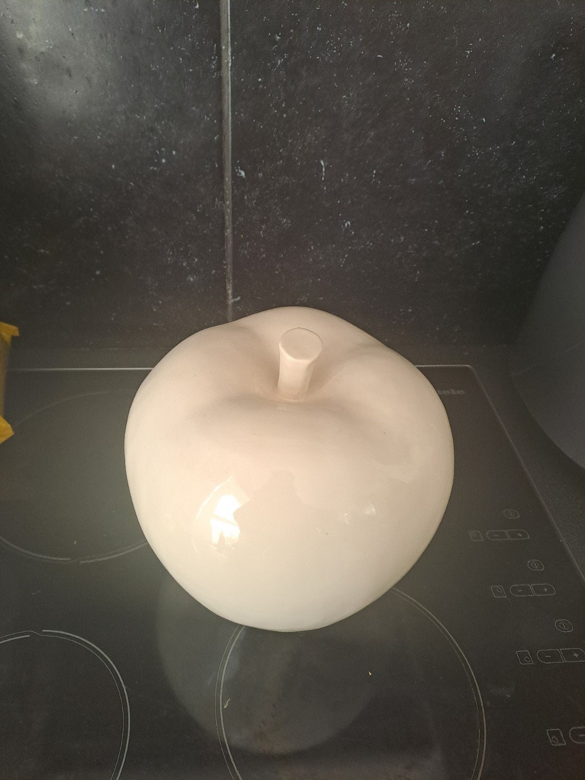Decoratie appel te koop, Enlèvement