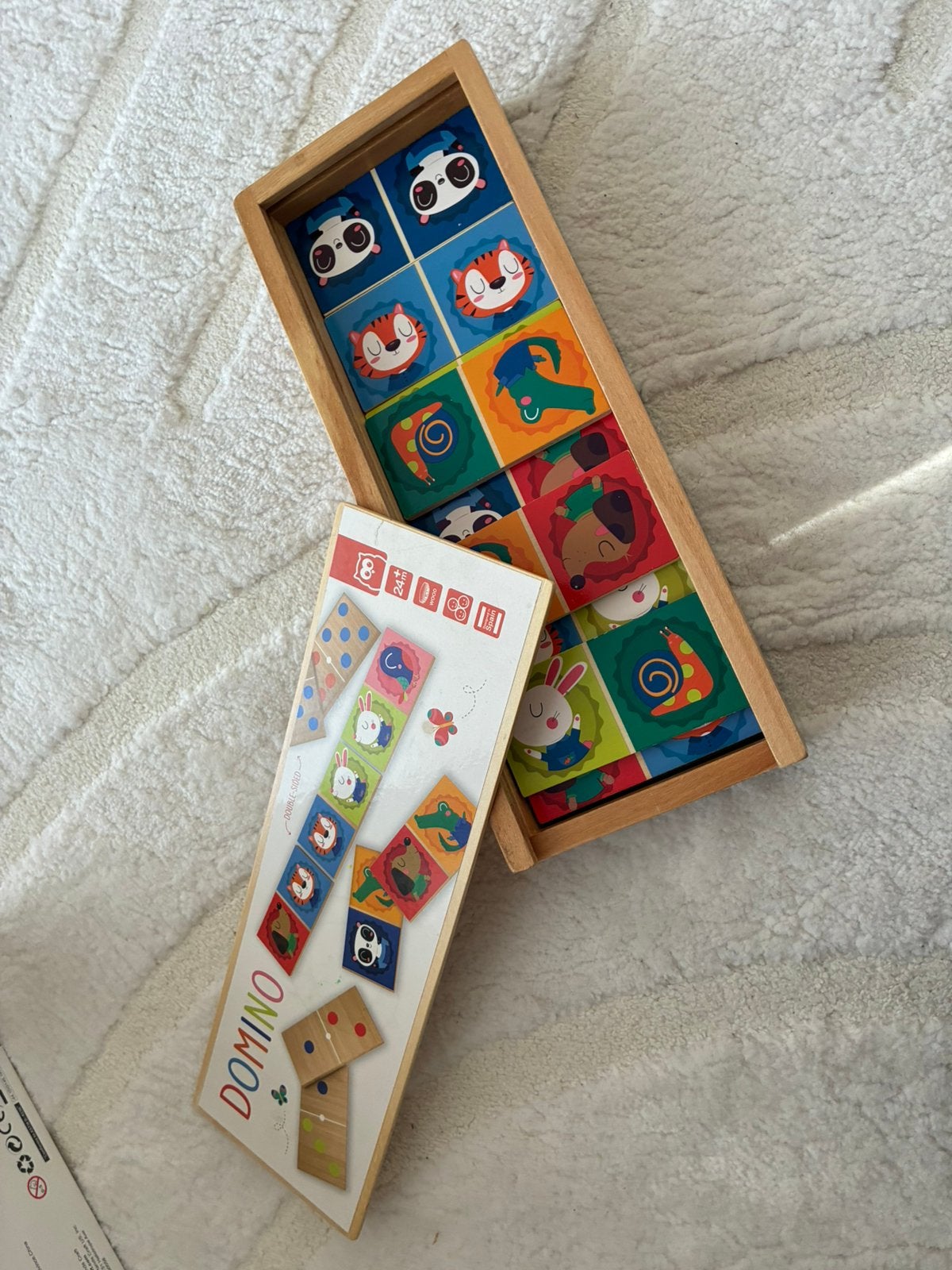 Jeu de domino en bois, Enlèvement, Utilisé