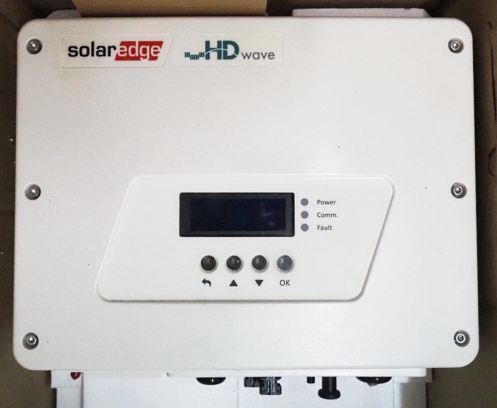 Onduleur pour installation photovoltaïque, Enlèvement ou Envoi, Utilisé, Autres types, 200 watts-crêtes ou plus