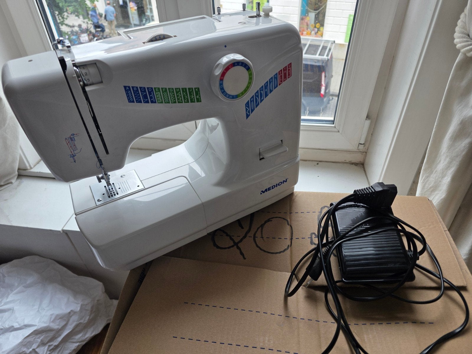 naaimachine, Hobby en Vrije tijd, Naaimachines en Toebehoren, Ophalen, Naaimachine