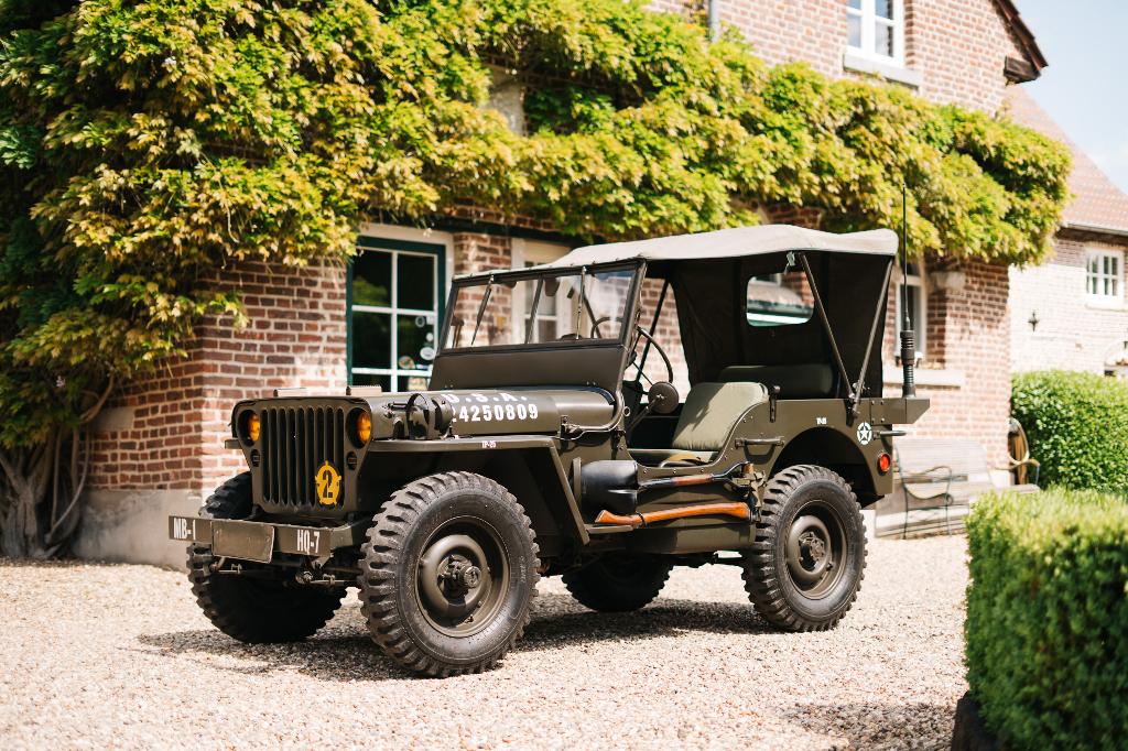 Willys CJ2A, Autres modèles, Achat, Entreprise, Boîte manuelle