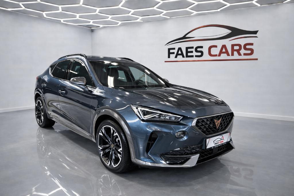 Cupra Formentor hybride 150 kw versie, Auto's, Stof, Euro 6, 4 cilinders, Formentor