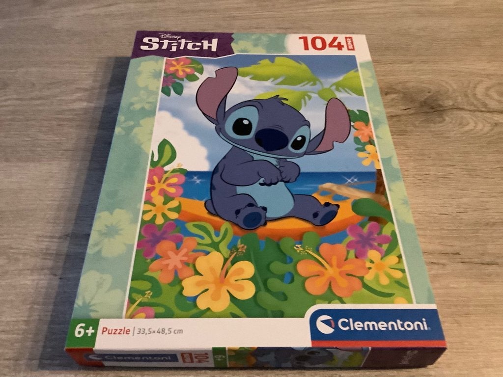 Disney Stitch puzzle (104 stuks), Kinderen en Baby's, Speelgoed | Kinderpuzzels, Ophalen of Verzenden, Meer dan 50 stukjes, Zo goed als nieuw
