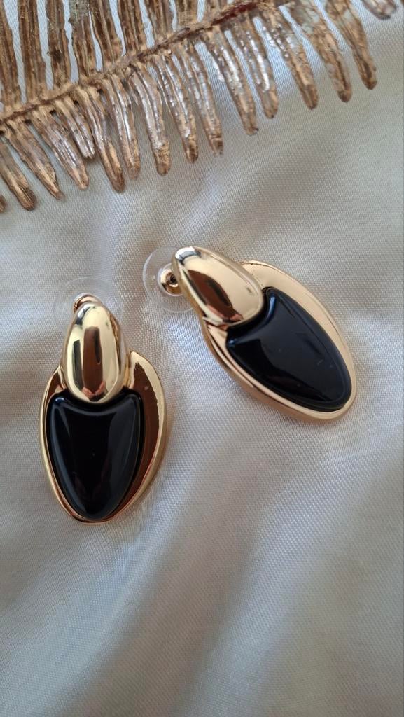 Boucles d'oreilles élégantes et tendances, Enlèvement ou Envoi