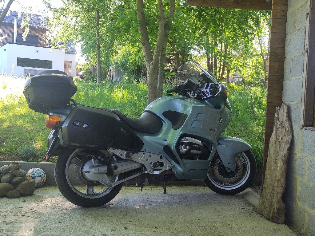 Moto BMW R1100 RT, Motos, Tourisme, Plus de 35 kW, Transmission par cardan, 2 cylindres