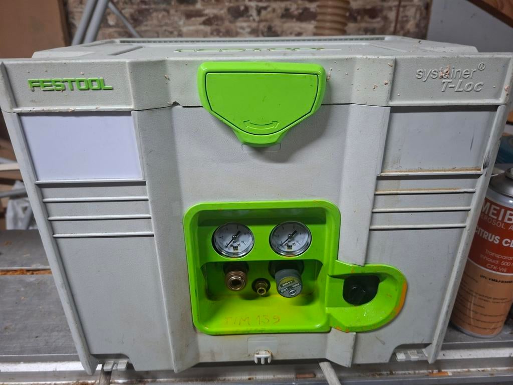 Festool compressor, Enlèvement