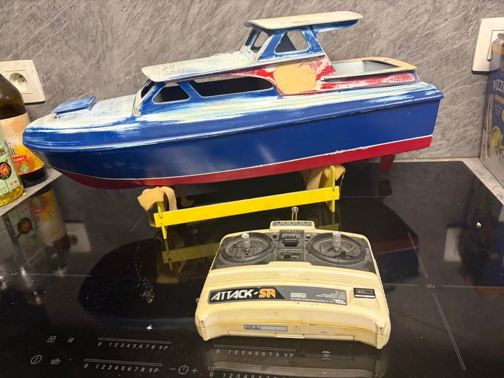 Rc boot, Ophalen, Gebruikt