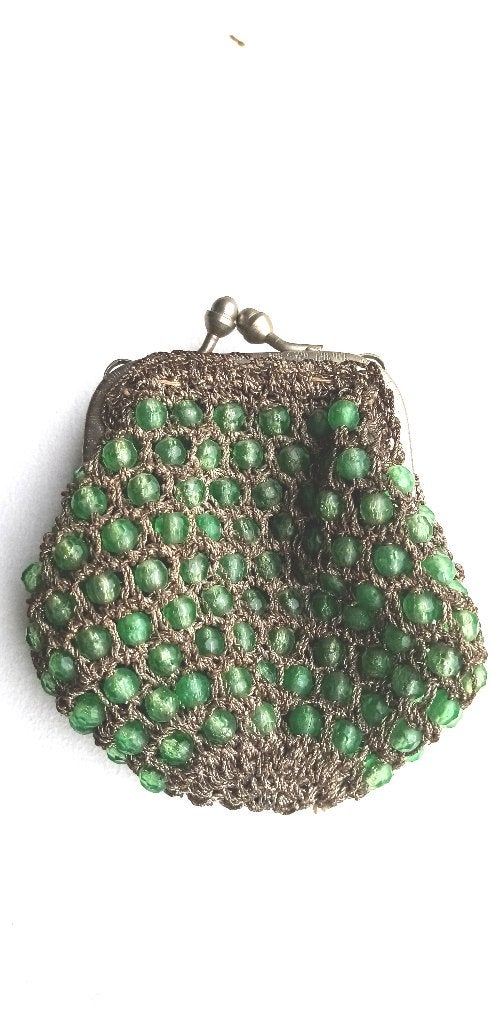 Porte monnaie vintage perles + mailles argentées- impec, Enlèvement, Comme neuf, Autres couleurs