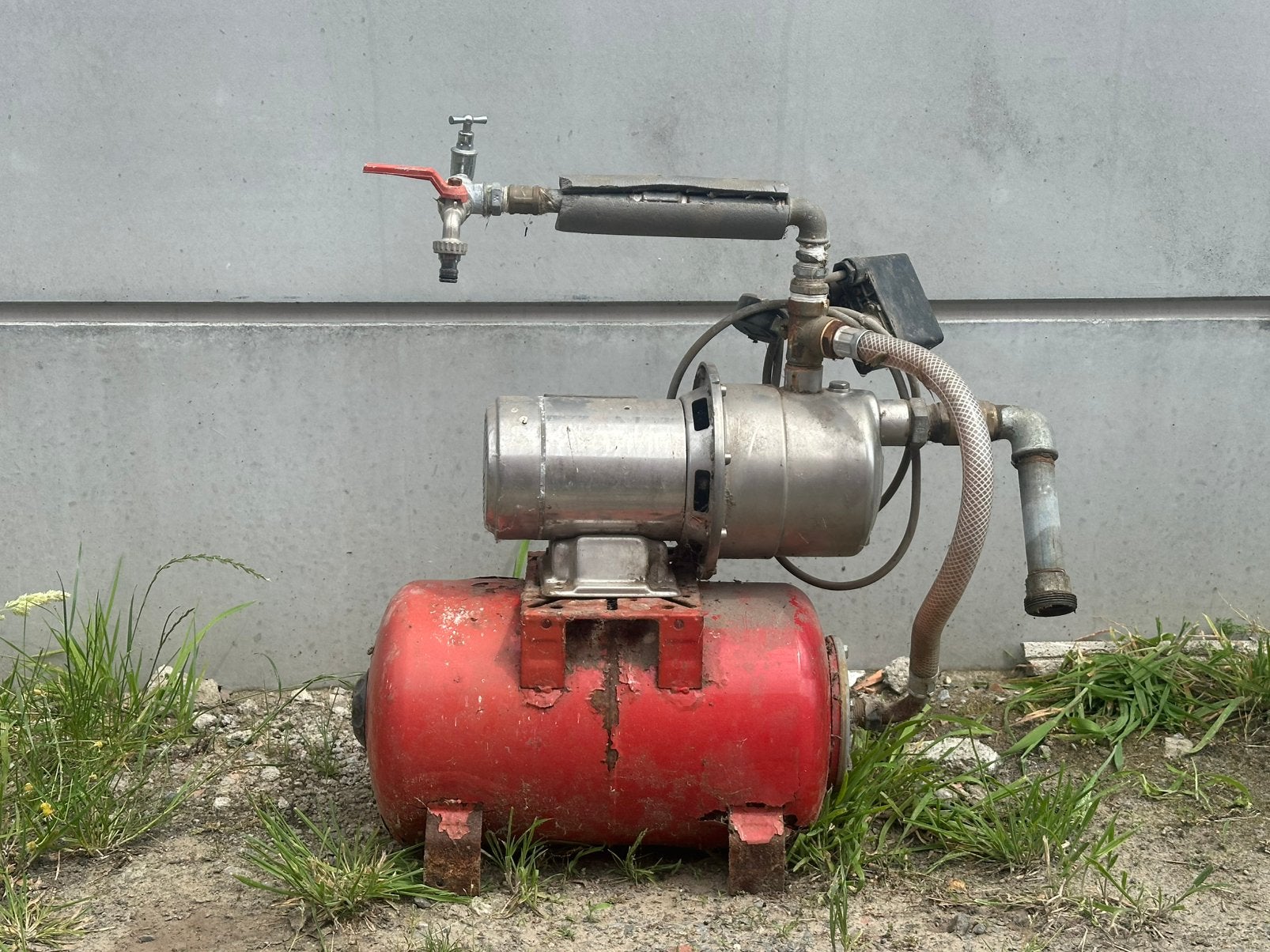 Waterpomp, Enlèvement, Comme neuf