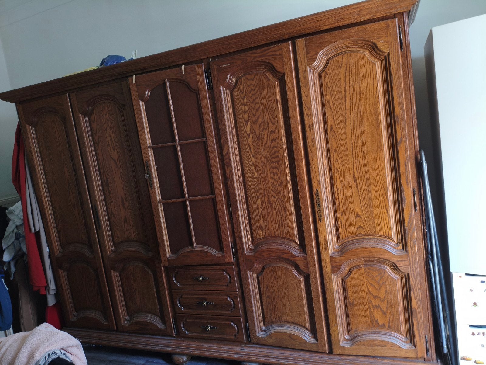 Grande Armoire, Ophalen