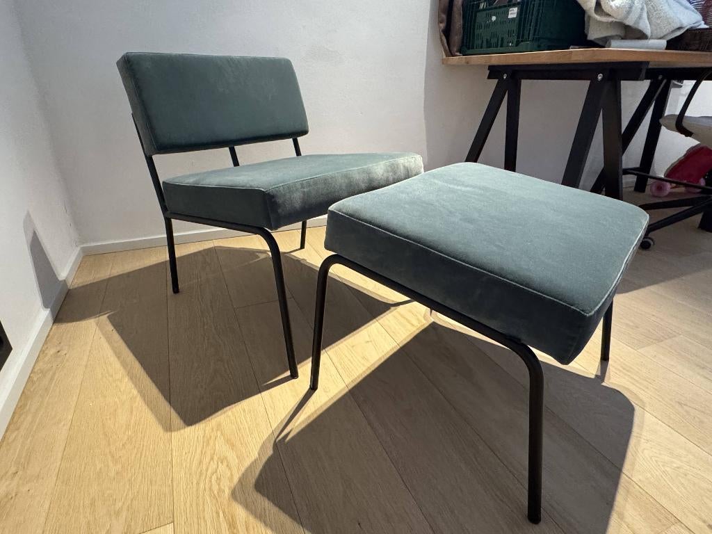 Fest Monday Lounge Chair + Ottoman – Royal 44 Turquoise, Ophalen, Gebruikt, Minder dan 75 cm, Stof