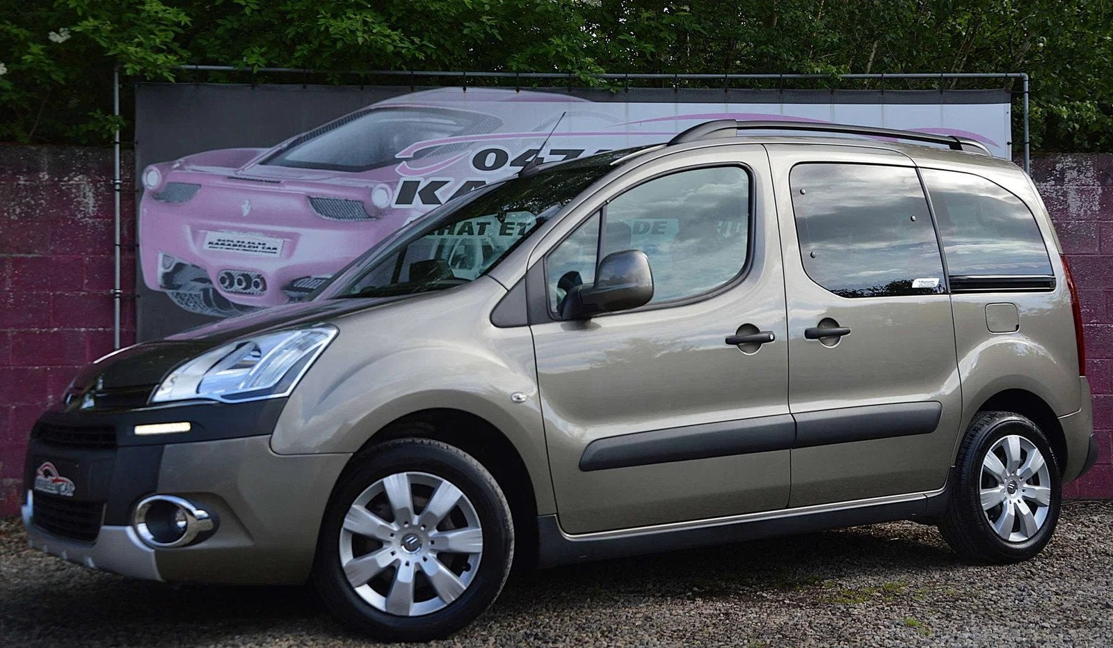 Citroën Berlingo 1.6 e-HDi XTR NAV SENS AR CLIM CRUIS 137.8, Euro 5, Stof, Gebruikt, Zwart