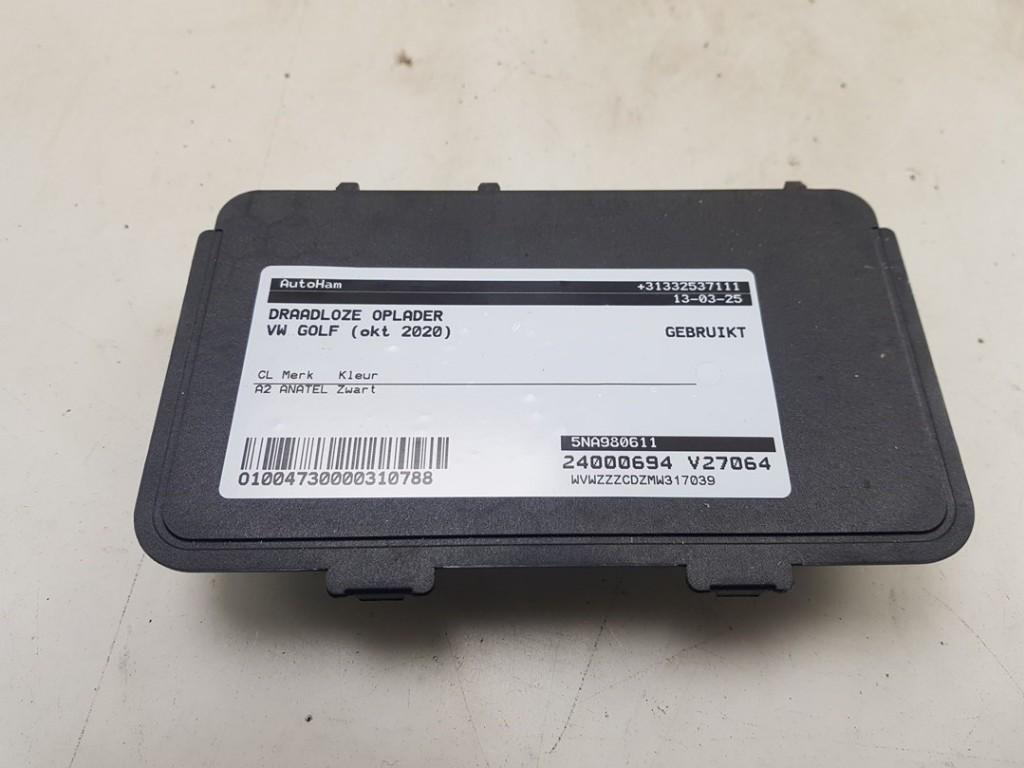DIVERSEN Draadloze oplader Golf VIII (CD1) (|5NA980611|), Auto-onderdelen, Dhr. J. Ham, Gebruikt, Volkswagen, Administratie@autoham.nl