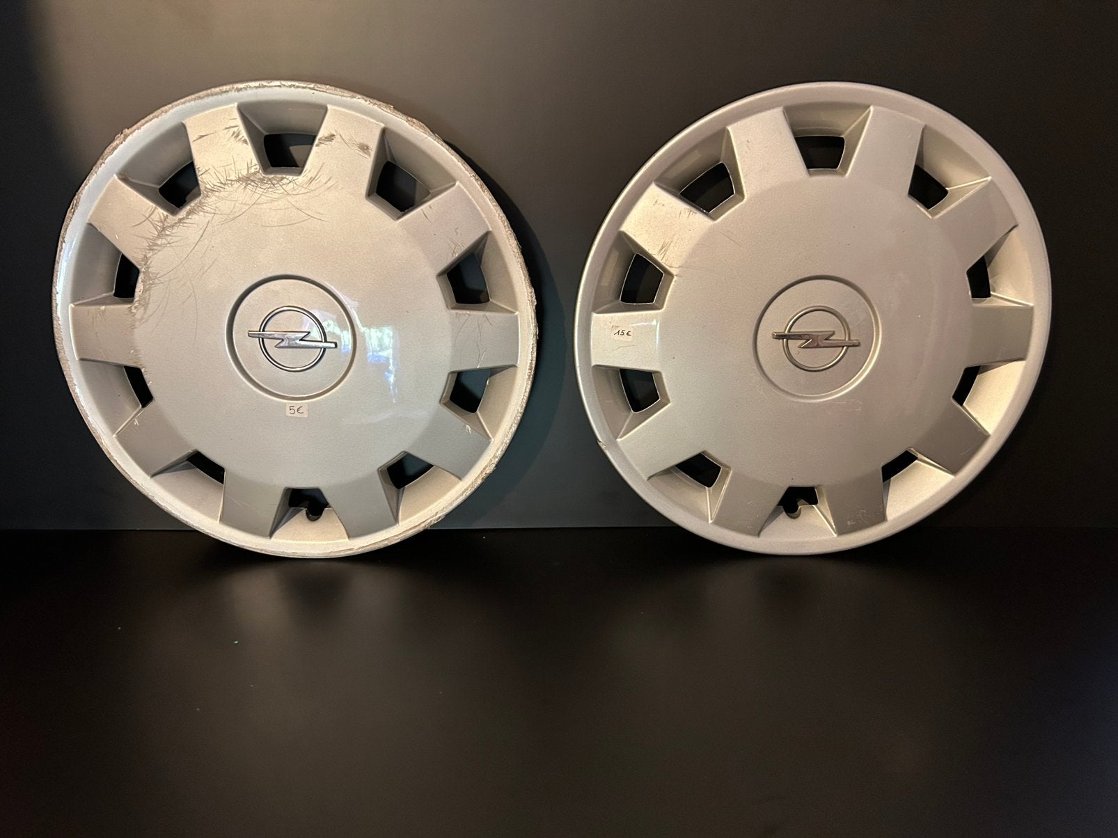 2 originele Opel agila corsa 14" wieldoppen, Auto diversen, Wieldoppen, Gebruikt, Ophalen of Verzenden