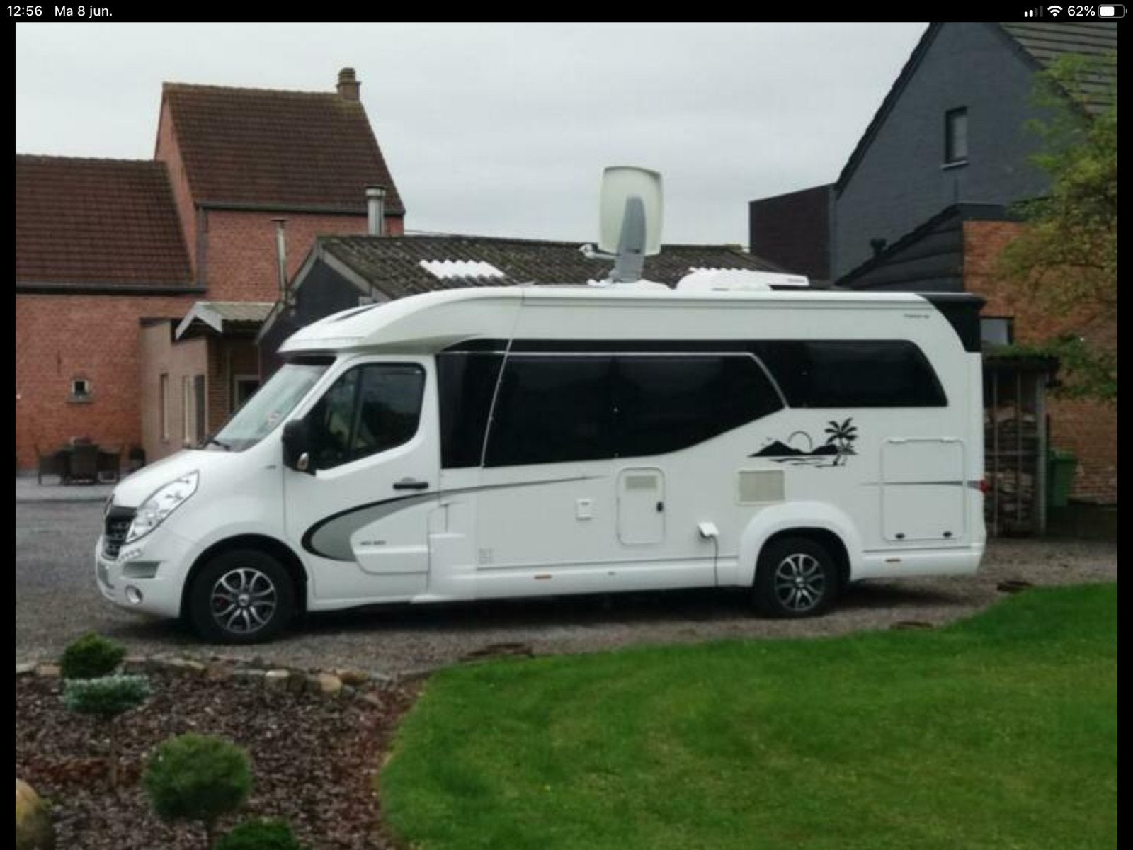 Camper hobby 65 GE op RENAULT  kleur wit zwart ,trekhaak, Beige, Renault, Leder, Particulier