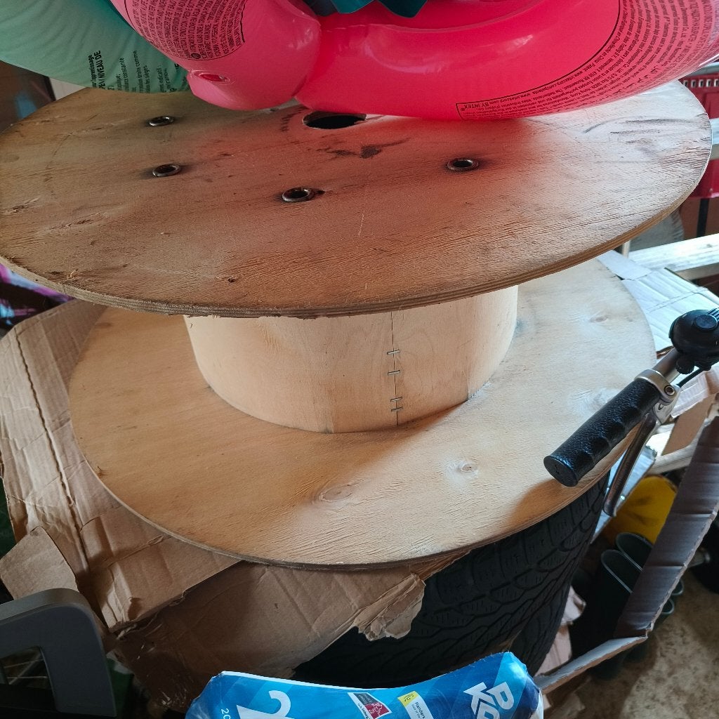 Haspel hout, Ophalen, Hout