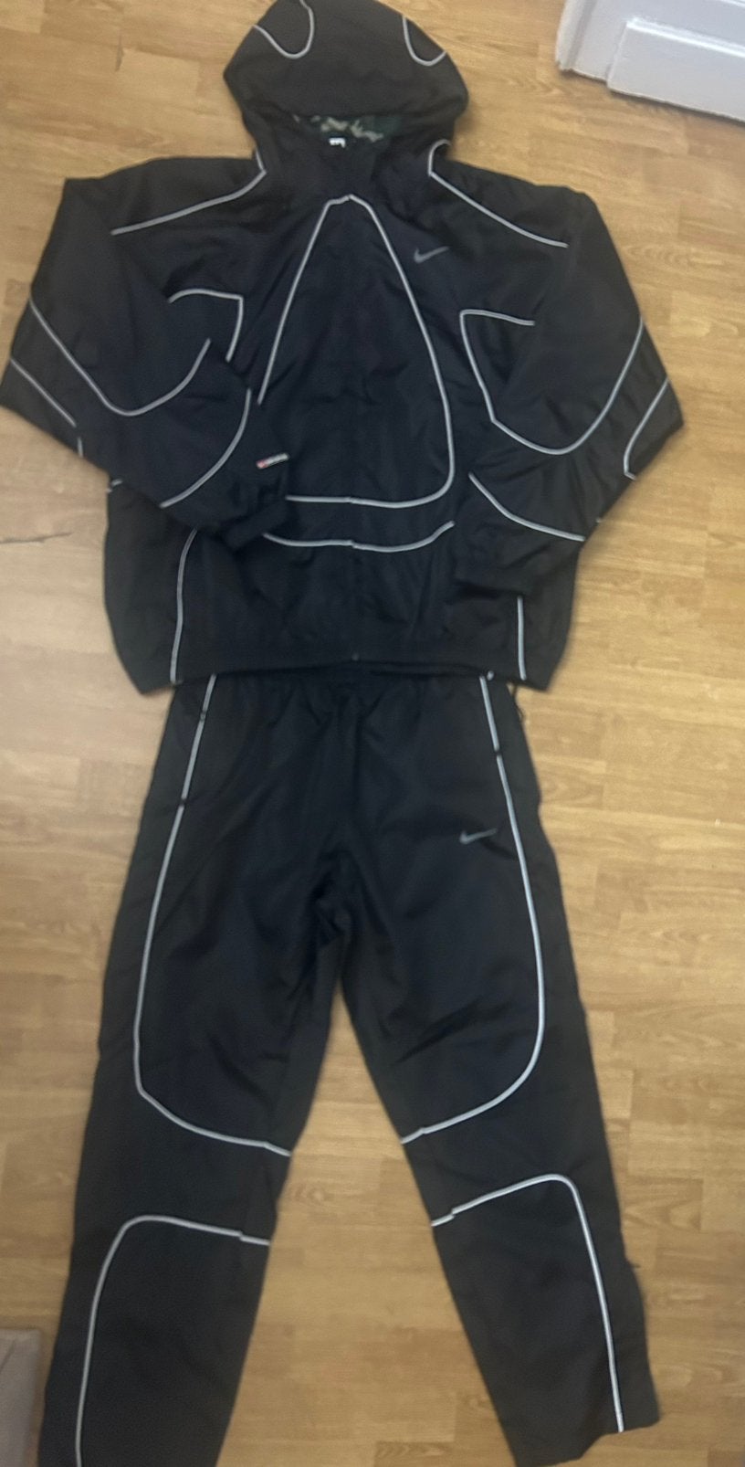Nike x Corteiz NRG Onyx Tracksuit noir réfléchissant M, Vêtements | Hommes, Enlèvement ou Envoi, Comme neuf