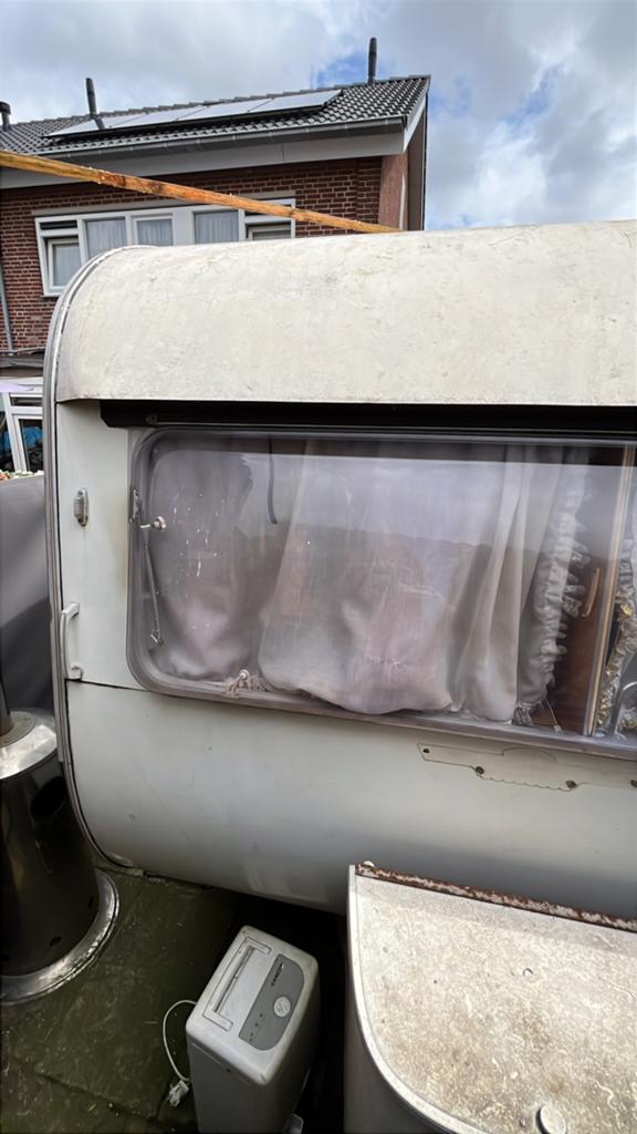 Caravan 750 kg mtm zonder keuring opknapper, Tabbert, Lit transversal, 500 - 750 kg, Roue de secours