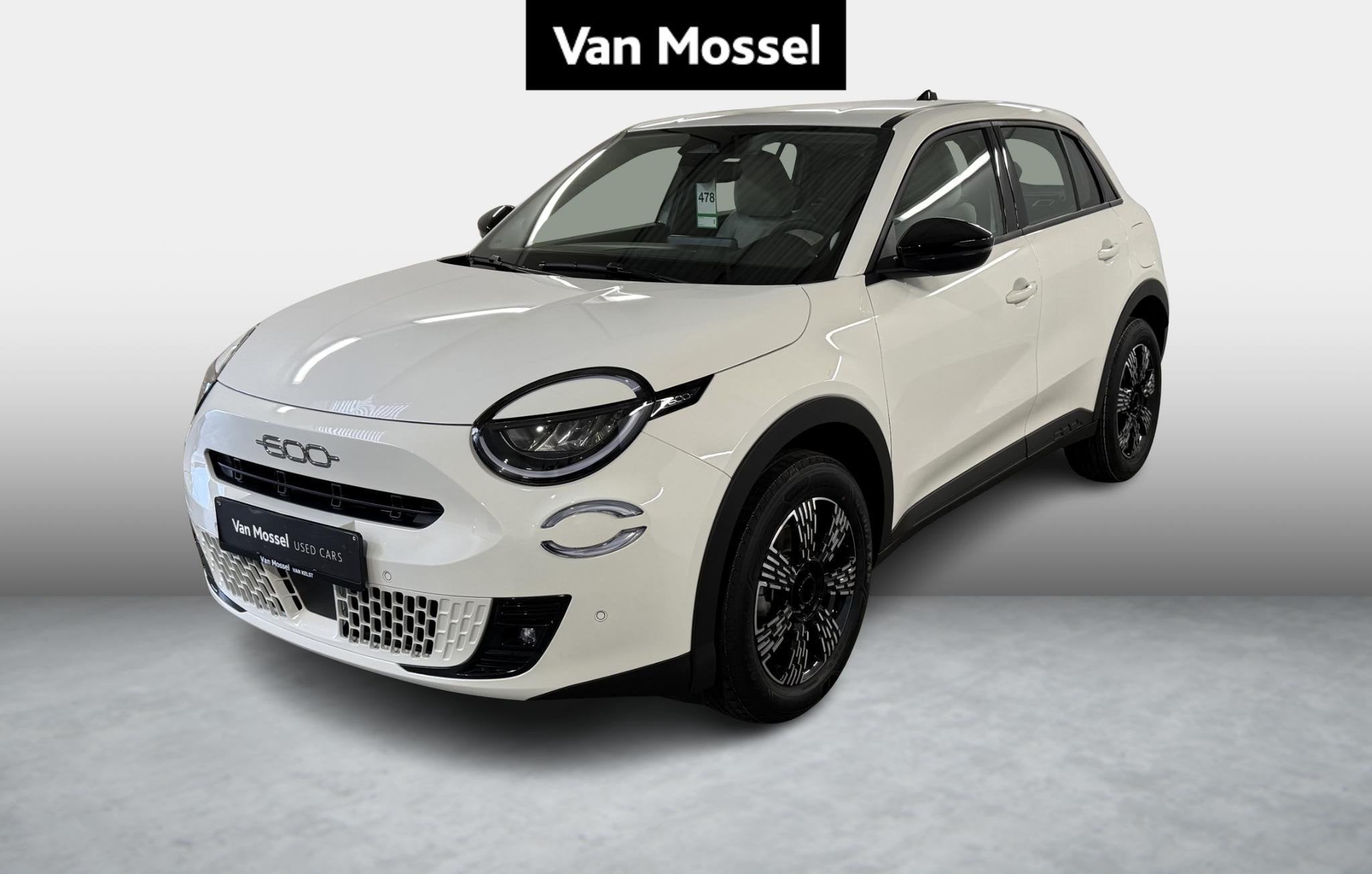 Fiat 600 1.2 Hybrid 145cv DCT Icon (automatique), Autos, 145 ch, Achat, 1280 kg, Entreprise