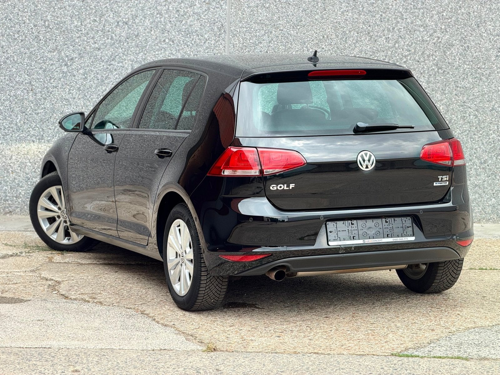 Vw golf 7 1.2 TSI Highline BlueMotion EURO6 GARANTIE 12 mois, Auto's, Volkswagen, Bluetooth, Euro 6, https://public.car-pass.be/vhr/303b775a-6d26-4fc2-9500-214a32a3a888
