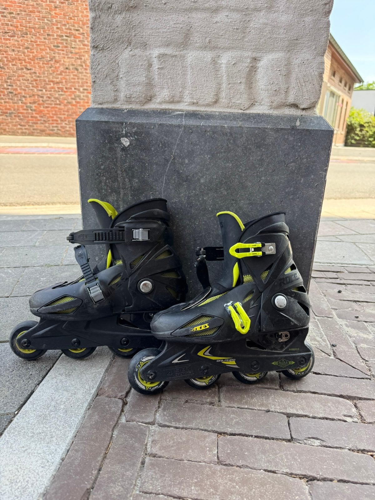 Patins à roues alignées taille 36-40 ajustables, Réglable, Comme neuf, Enfants, Protection