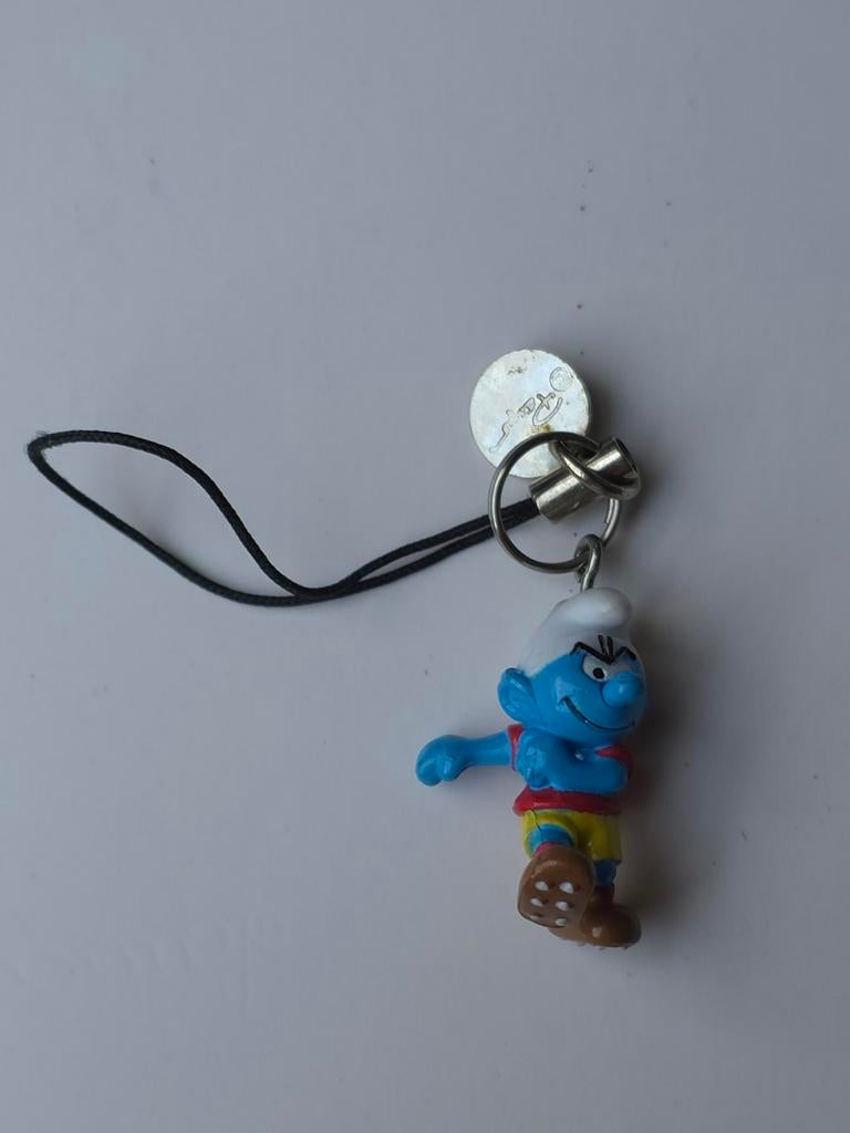 Mini porte-clés Schtroumpf Footballeur, Verzamelen, Smurfen, Verzenden, Zo goed als nieuw, Overige Smurfen, Poppetje, Figuurtje of Knuffel