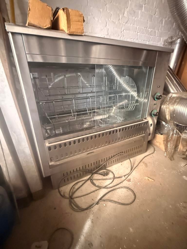 Rôtisserie de 24 Poulet, Articles professionnels, Enlèvement