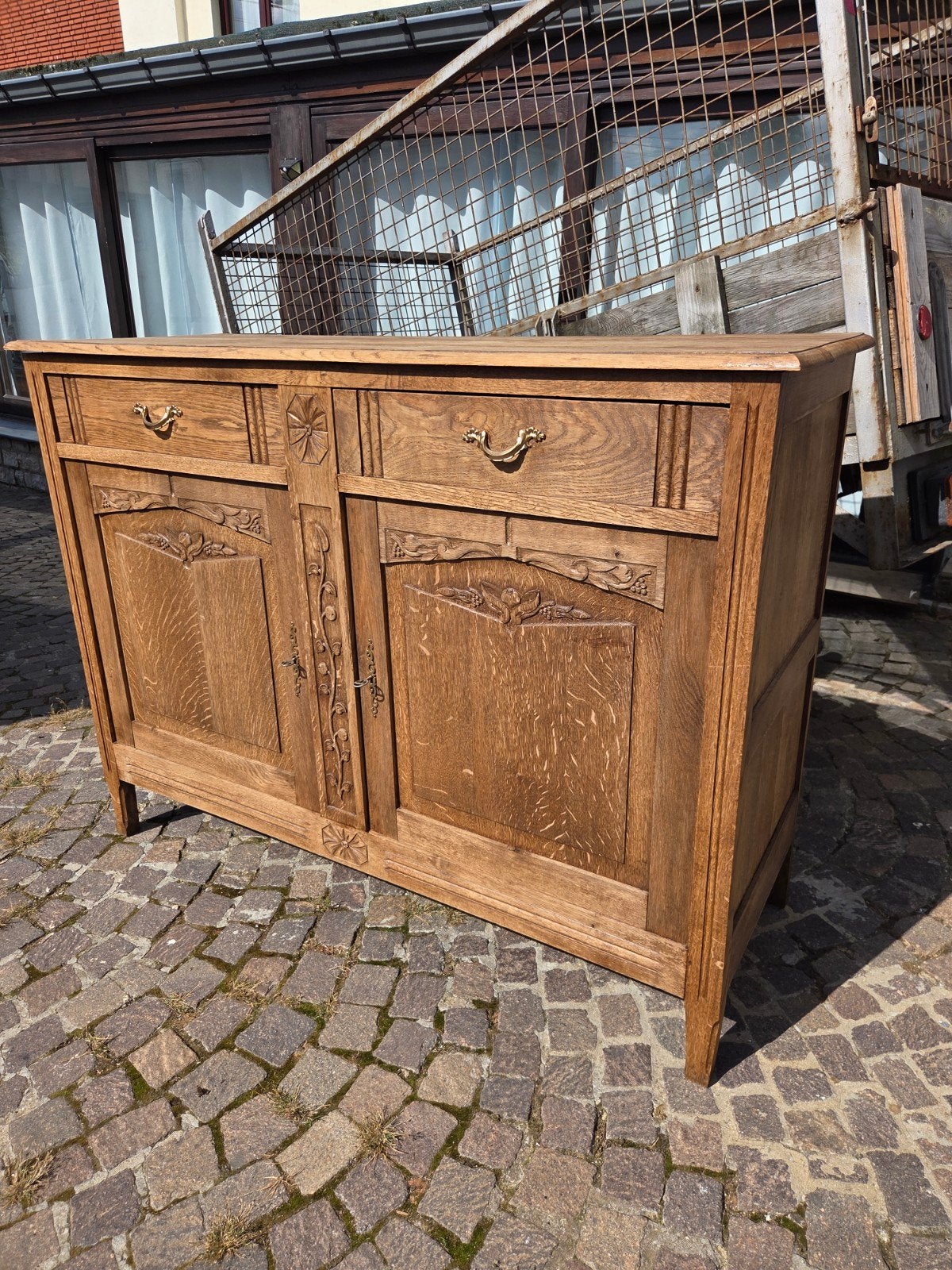 Superbe ancien buffet,  massif en chêne. décapé et poncé, Enlèvement, Chêne