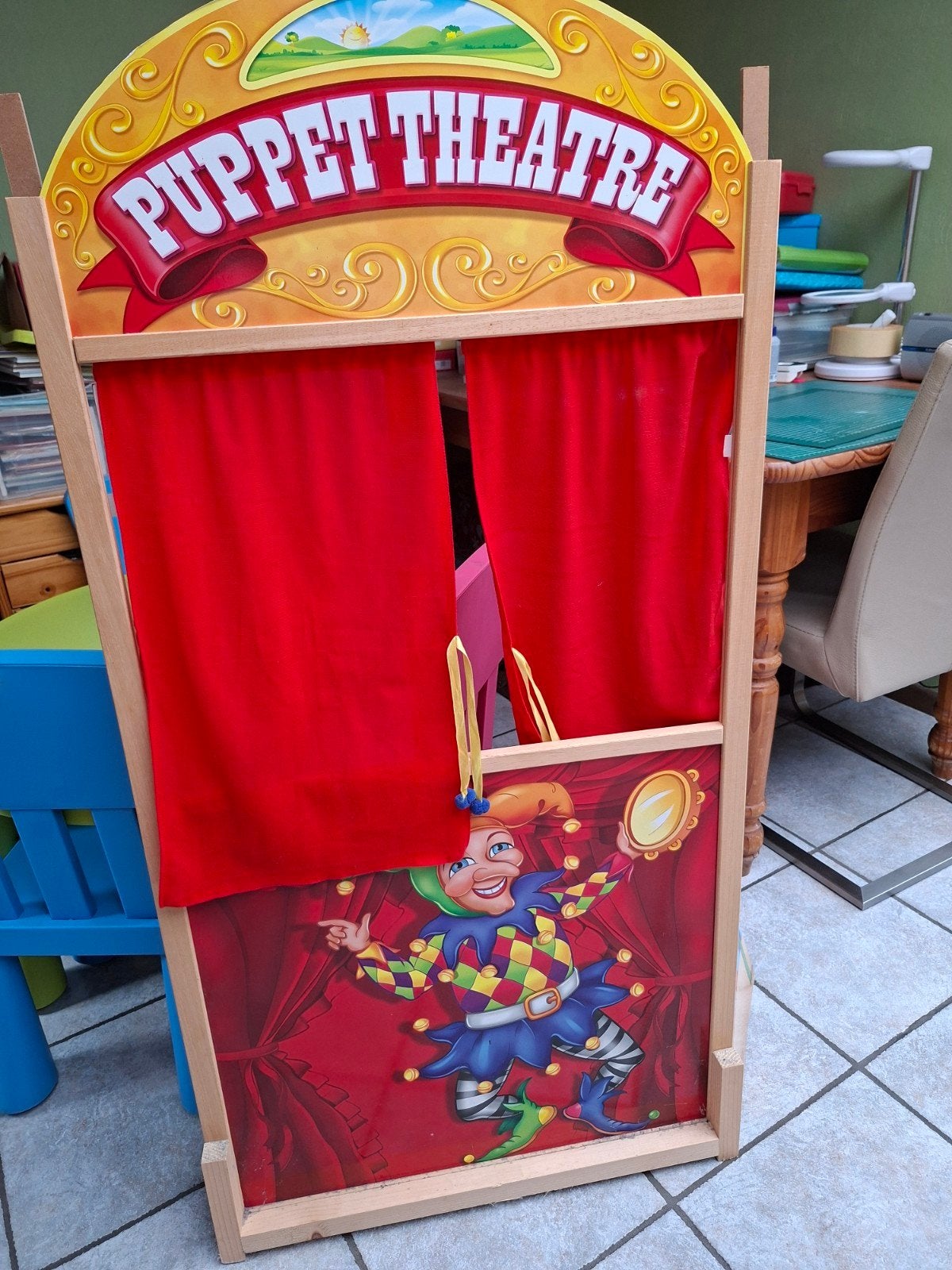 poppenkast en 20 poppen, Ophalen