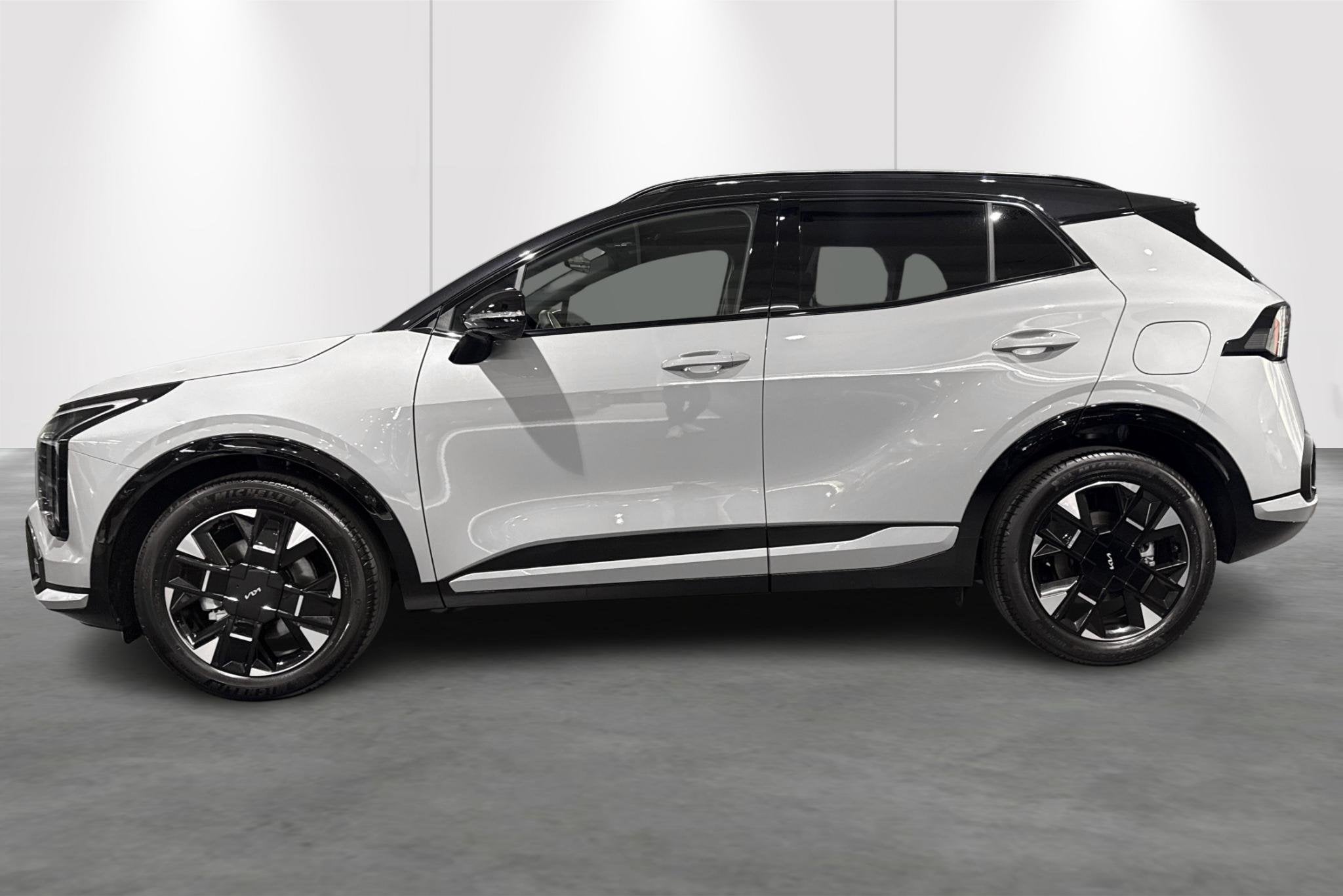 Kia Sportage 1.6 T-GDi HEV AT6 GT Line (automatique), Autos, Kia, Argent ou Gris, 176 kW, 124 g/km, 5 portes