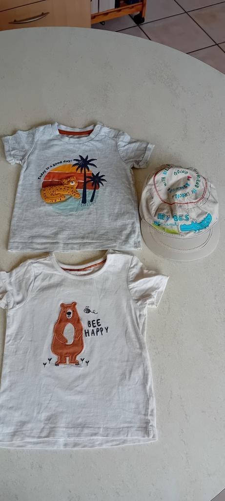2 tee-shirt pour garçons taille 80, Enfants & Bébés, Vêtements de bébé | Taille 80, Garçon, C&A, Enlèvement ou Envoi, Comme neuf