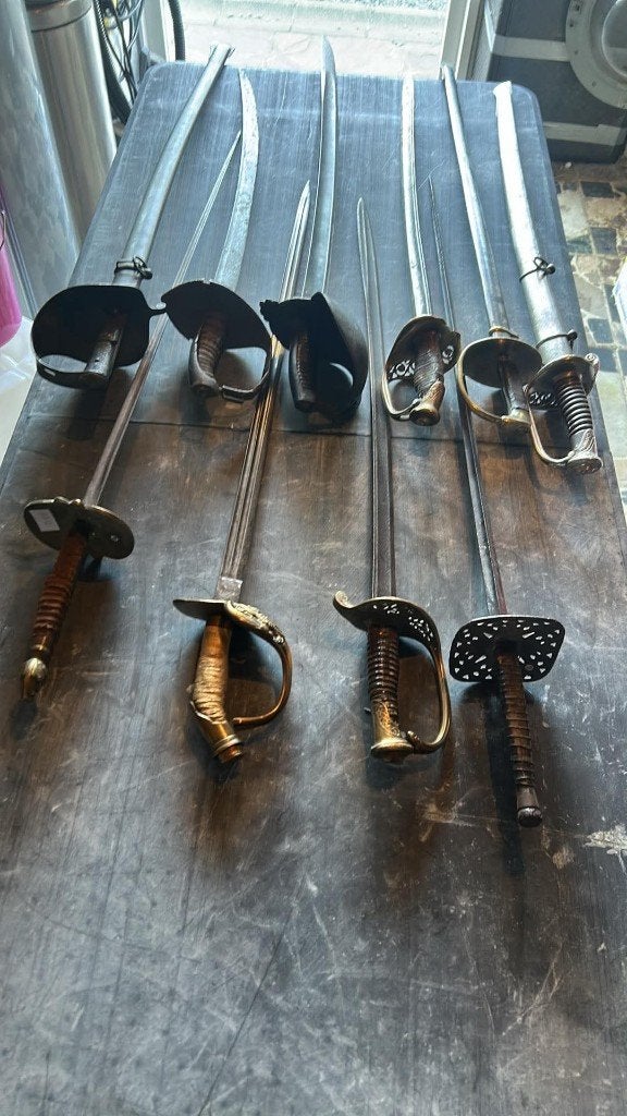 sabre en lots, Collections, Enlèvement, Armée de terre, Épée ou sabre