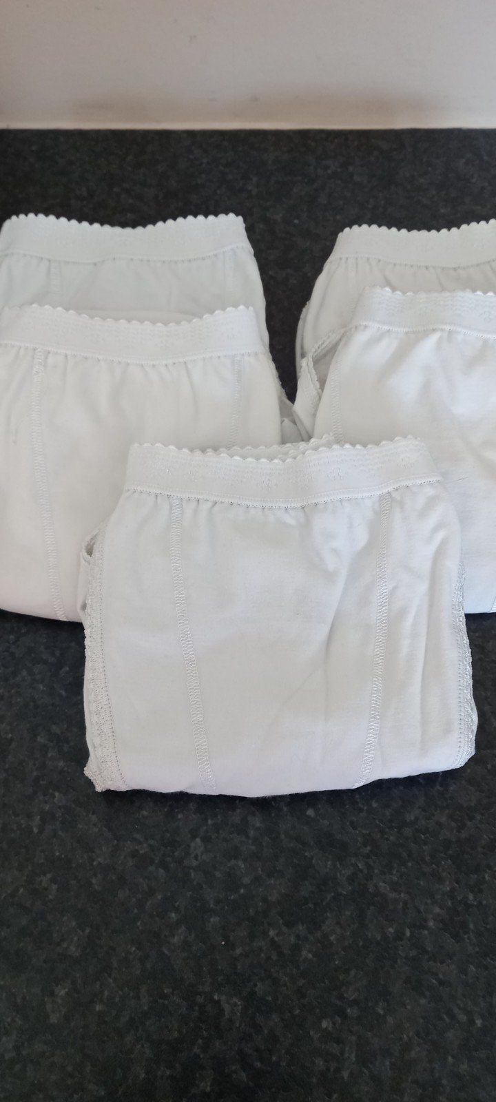5 damesslips sloggi wit, Kleding | Dames, Ondergoed en Lingerie, Ophalen of Verzenden, Wit