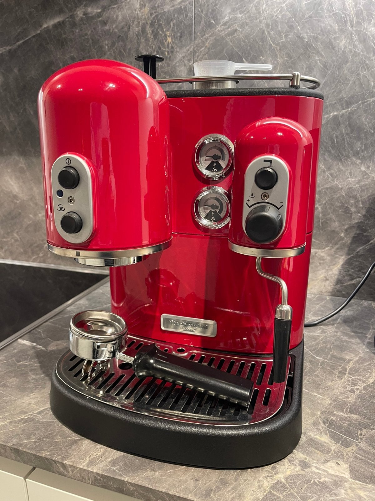 Kitchenaid koffieapparaat, Elektronische apparatuur, Koffiemachine, Gemalen koffie, Zo goed als nieuw, 2 tot 4 kopjes