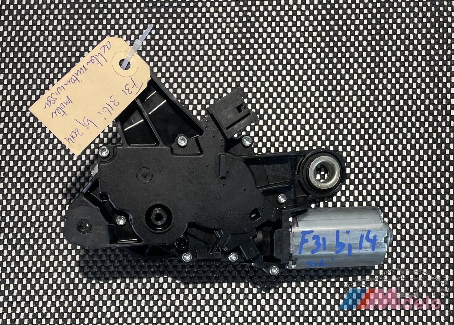 BMW F31 RUITENWISSERMOTOR ACHTER 7311415, -, Utilisé, -, Enlèvement ou Envoi