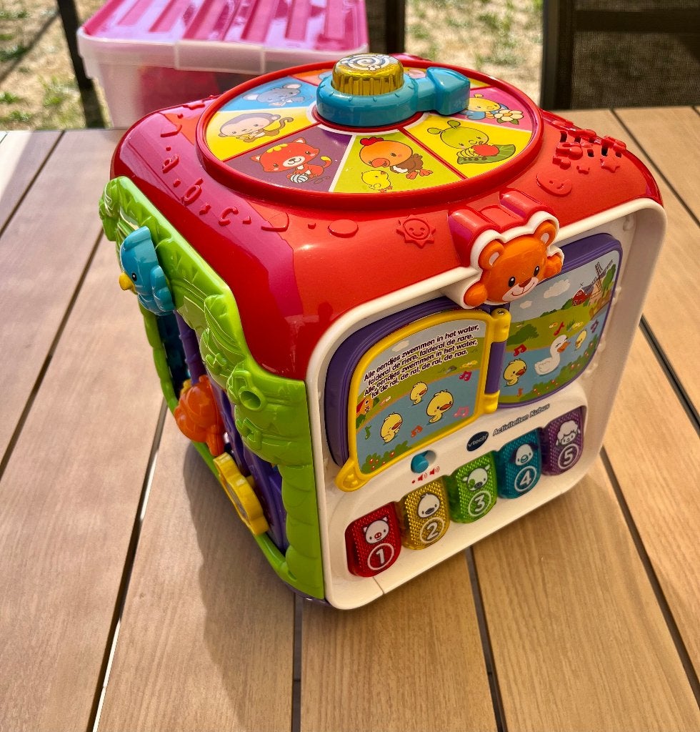 Cube d'activités Vtech, Enfants & Bébés, Enlèvement, Utilisé, 6 mois à 2 ans