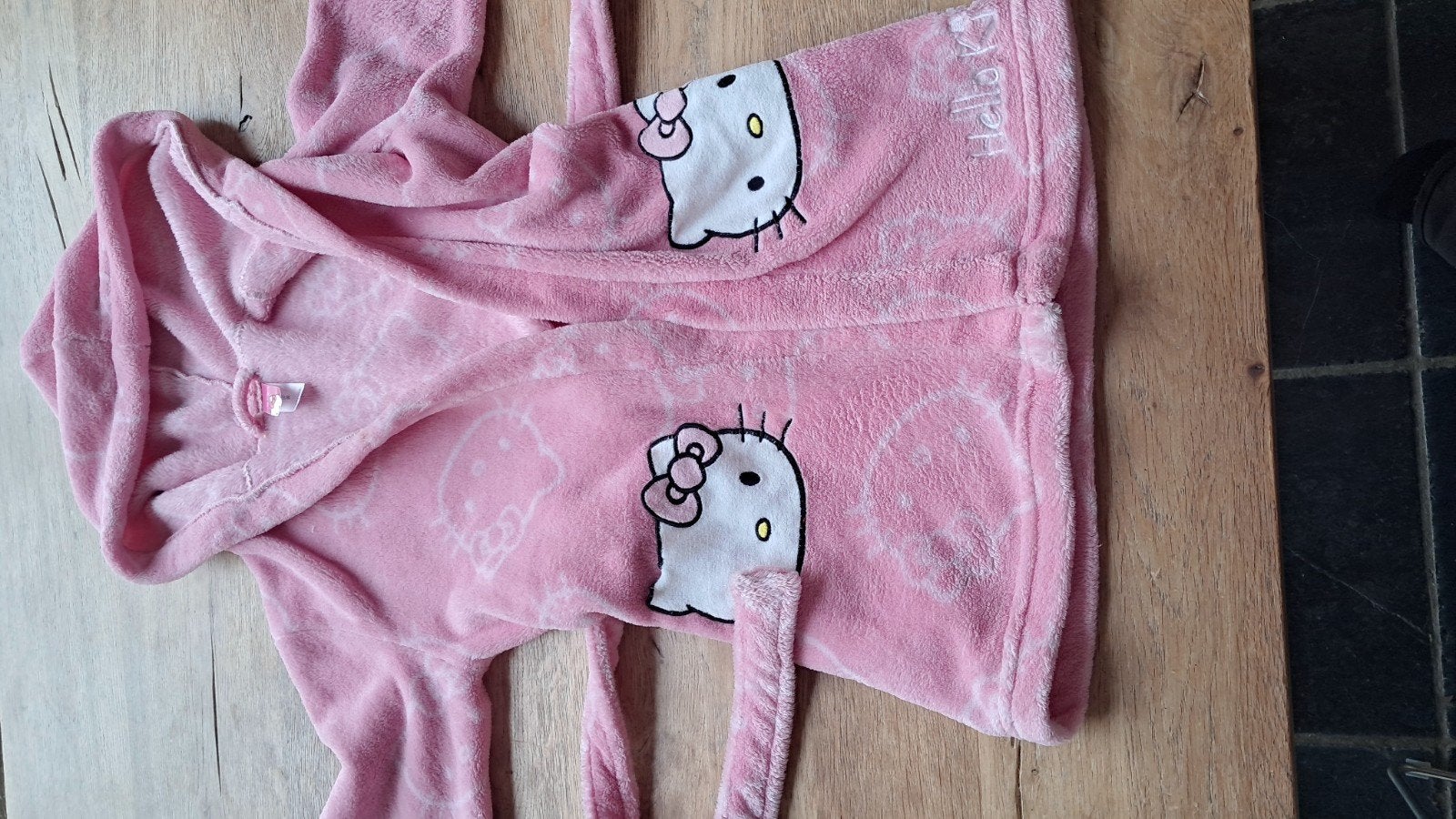 badjas 98/104, Kinderen en Baby's, Kinderkleding | Maat 98, Ophalen of Verzenden, Zo goed als nieuw, Meisje, Nacht- of Onderkleding