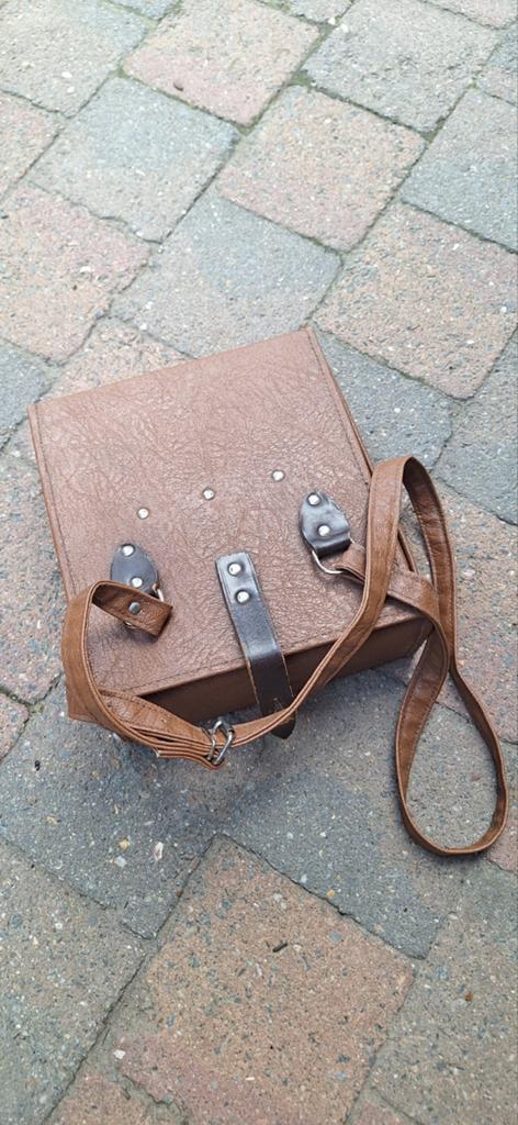 Trousse medic, Collections, Objets militaires | Général, Enlèvement